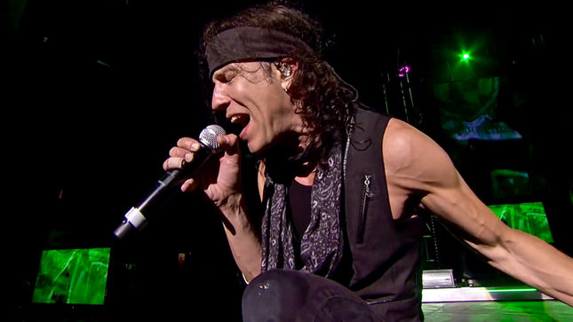 583C67DE-vocalist-gary-cherone-says-extreme-are-concentrating-on-new-material-before-we-go-out-on-the-road-next-year-image