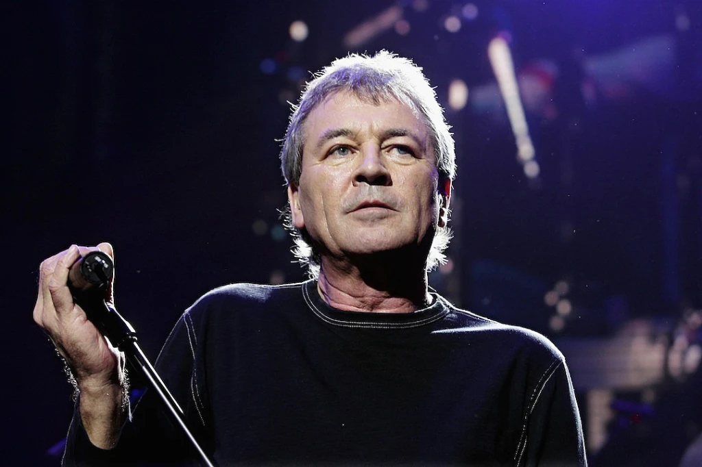 d3c01-ian-gillan